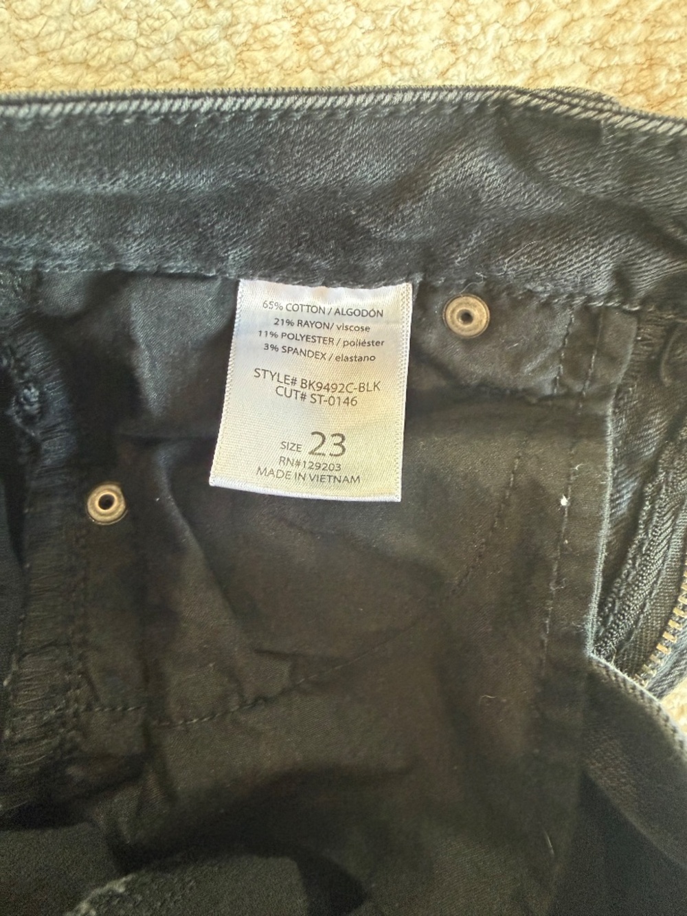 Hidden Jeans - Picture 4 of 4